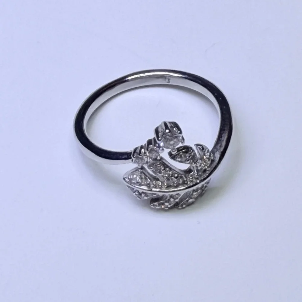Fragrant Jewels Silver Tone Monstera Leaf Crystal Bypass Wrap Ring Size 5.5